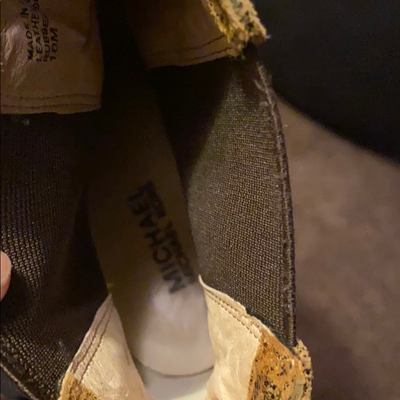 Michael Kors size 10 tan High heeled boots - Picture 3 of 7